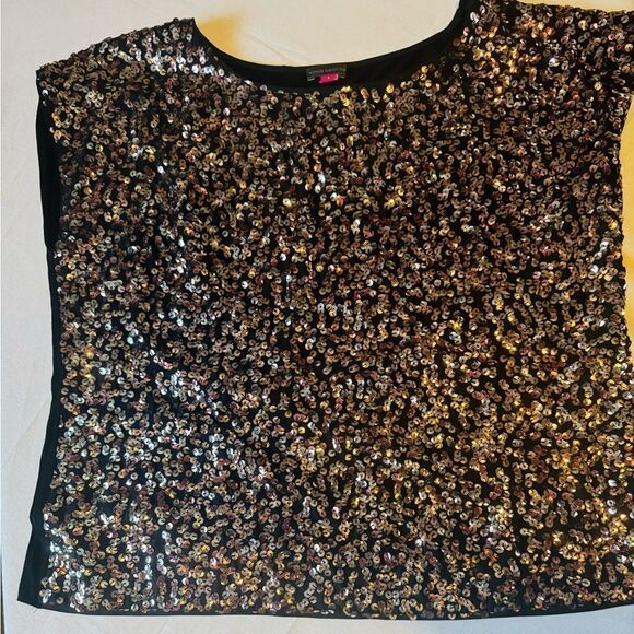 VINCE CAMUTO WOMEN Large Multi Sequined-front Solid Back cap Sleeve Blouse‎ - Picture 2 of 7